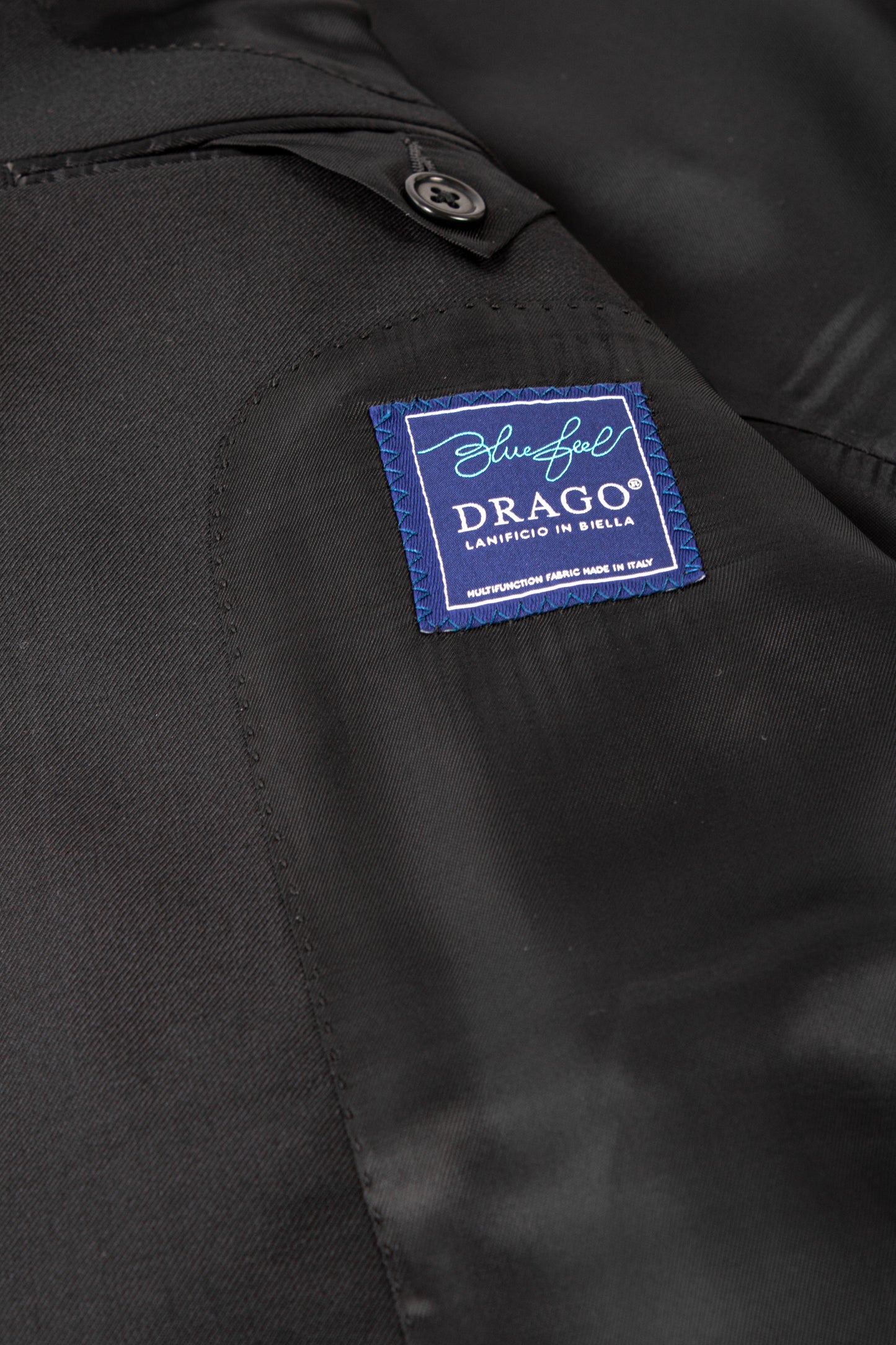 Black Super 130's virgin wool Edison suit